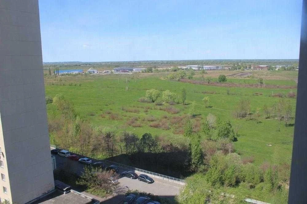 Продажа 3-комнатной квартиры, ул. Милославская 4