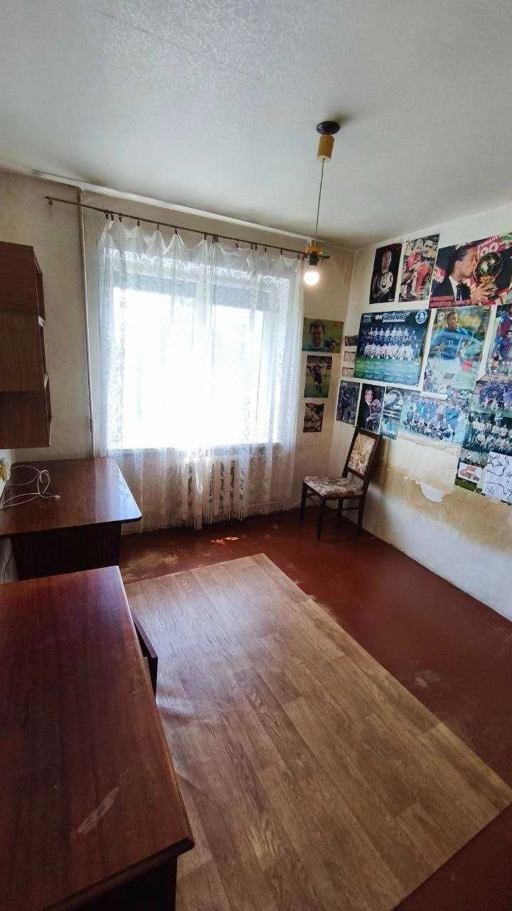 For Sale: 4-room apartment, ЖК Тополя-3, Building 30, right bank.