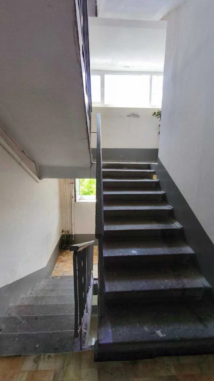For Sale: 4-room apartment, ЖК Тополя-3, Building 30, right bank.