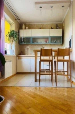 For Sale 2-room apartment in the area of ХТЗ with furniture and appliances.
