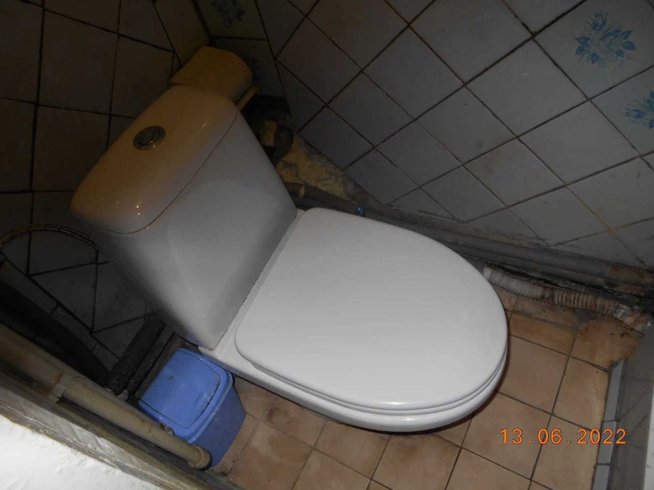 Продаю свою студмешканню зі своїм сан.вузлом, район Одеської пер.