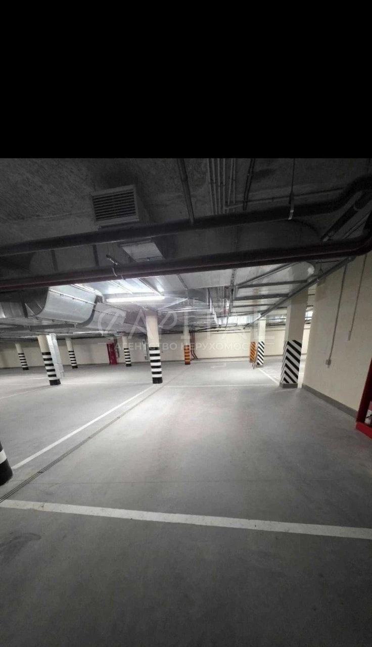 Sale / Parking Space / 28 m² / Novopechersky Lipki Residential Complex / Sector