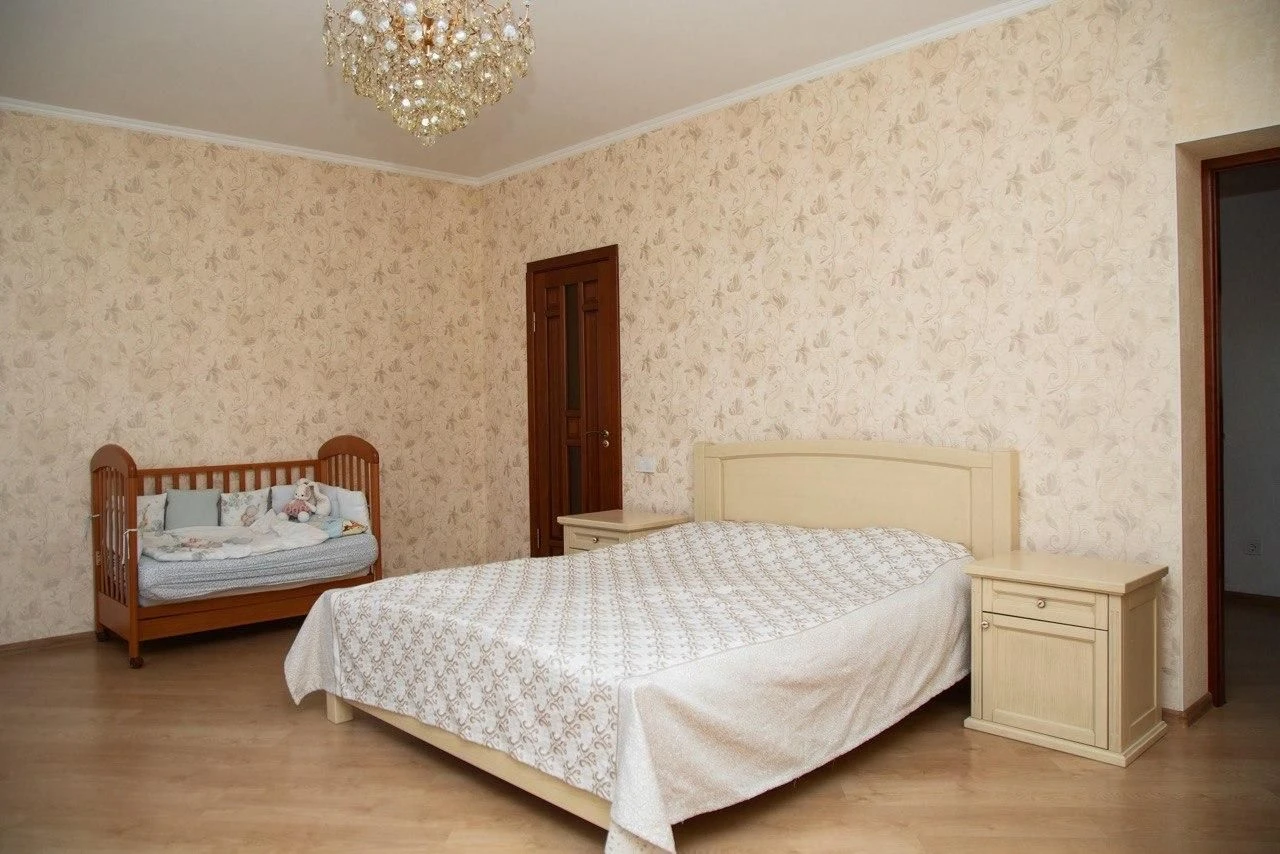 Продам будинок в Совиньоні 3