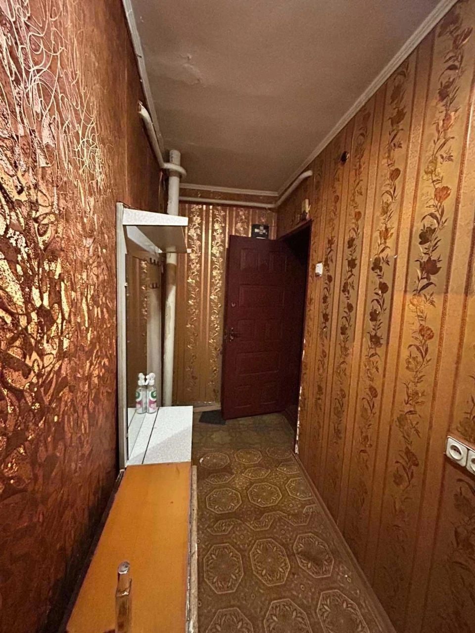 Продам! Терміново 2к в центрі міста! вул . Камянецька