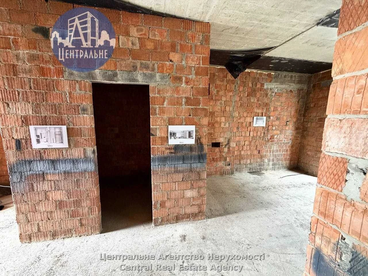 Продажа таунхауса в современном комплексе Shelest fami