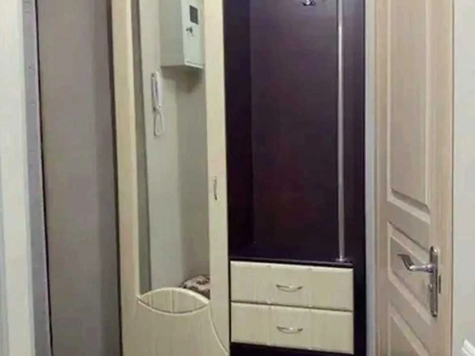 Apartment. Львів, Академіка Володимира Гнатюка вул.