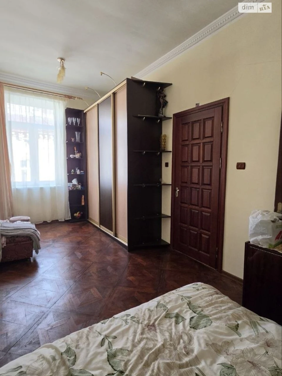 Long-Term Rental Apartment on Rynok Plaza