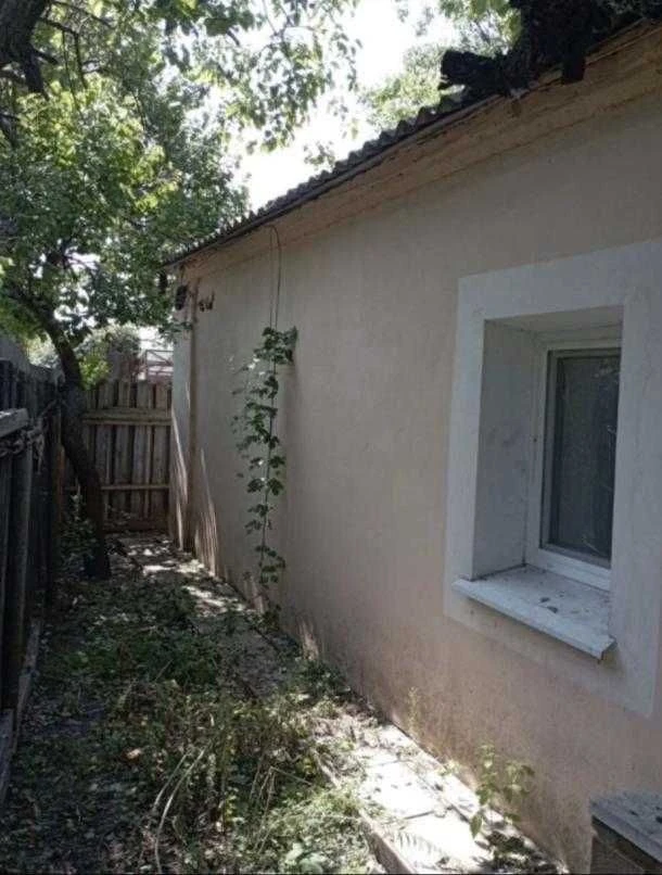 Продається будинок на Холодній горі з двома входами