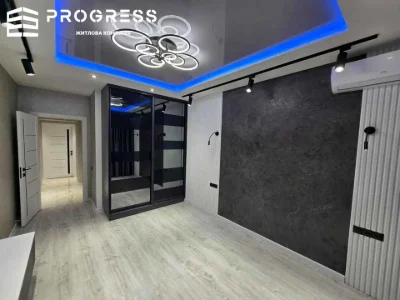 Apartment. Ivano-Frankivsk, Vysochana Street