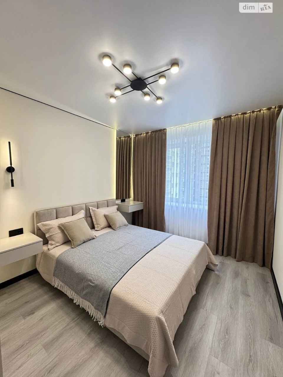 Apartment for Sale: Center Location