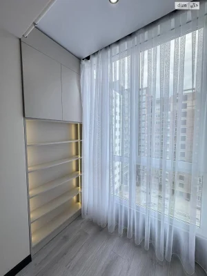 Apartment for Sale: Center Location