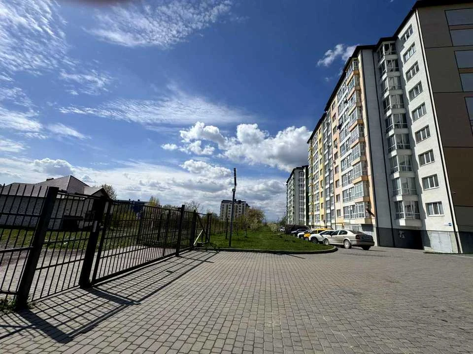 Apartment. Ivano-Frankivsk, Dem'yany Laz st.