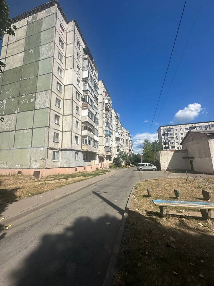 One-bedroom apartment with renovation, near the Bus Station