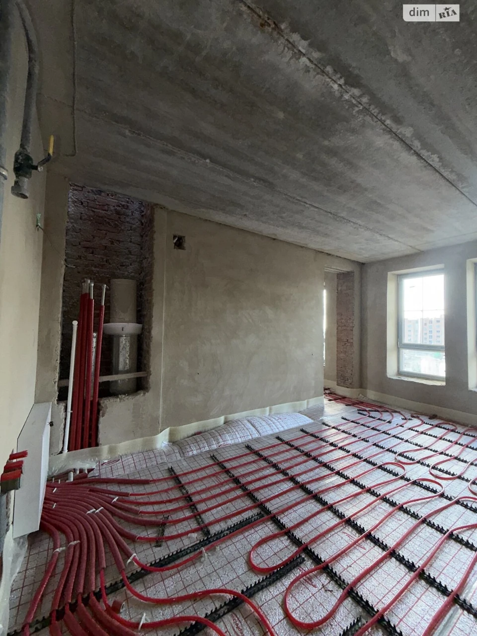 Sale of Apartment in Happy