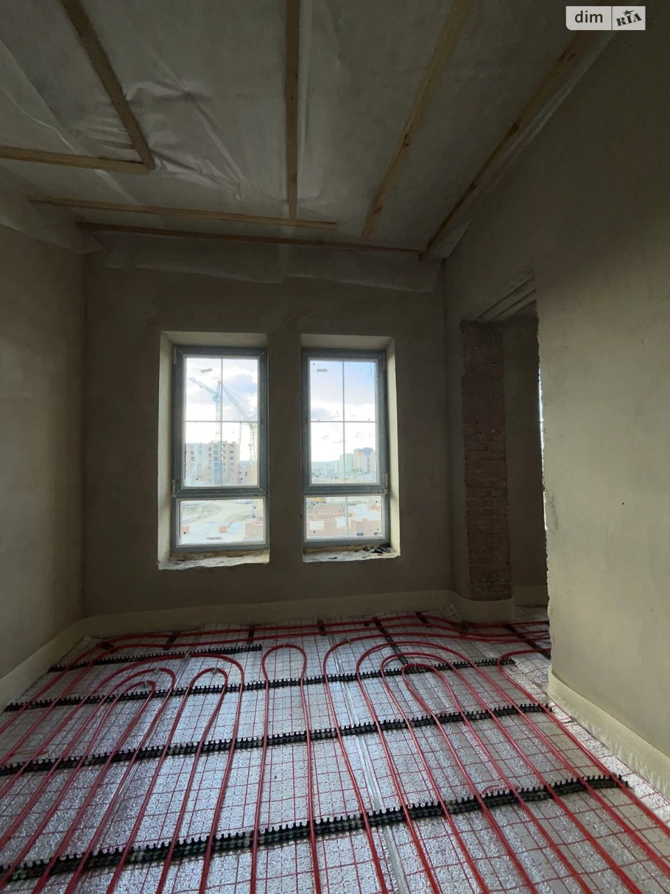 Sale of Apartment in Happy