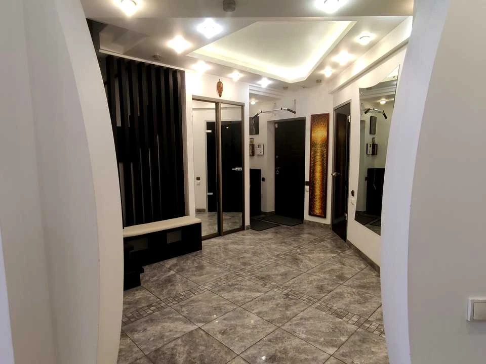 Квартира. Киев, Саперно-Слободская улица