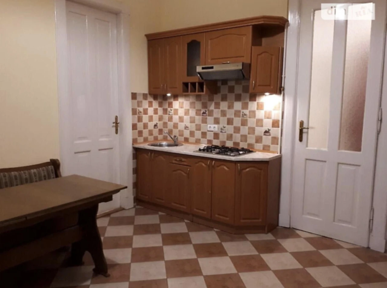 1-room apartment in Sakhagans'kyi, Center