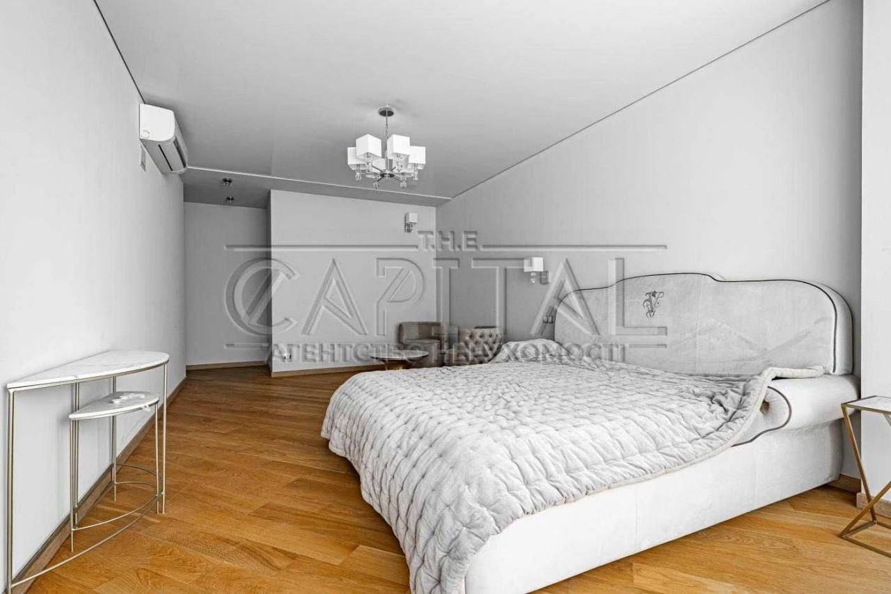 Sale / Apartment / 140 sq m / NovoPecherski Lipky Residential Complex / Pechersk