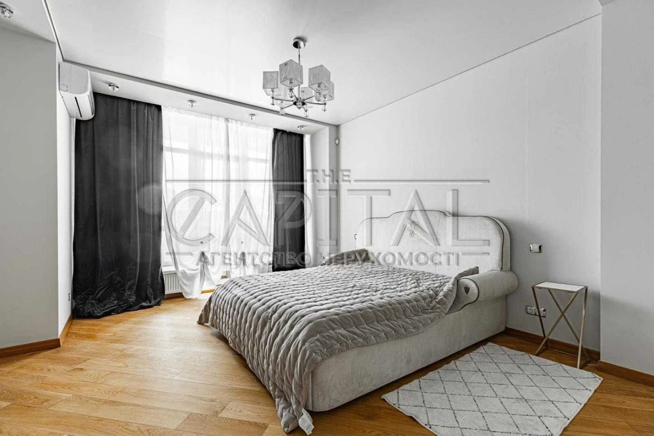 Sale / Apartment / 140 sq m / NovoPecherski Lipky Residential Complex / Pechersk