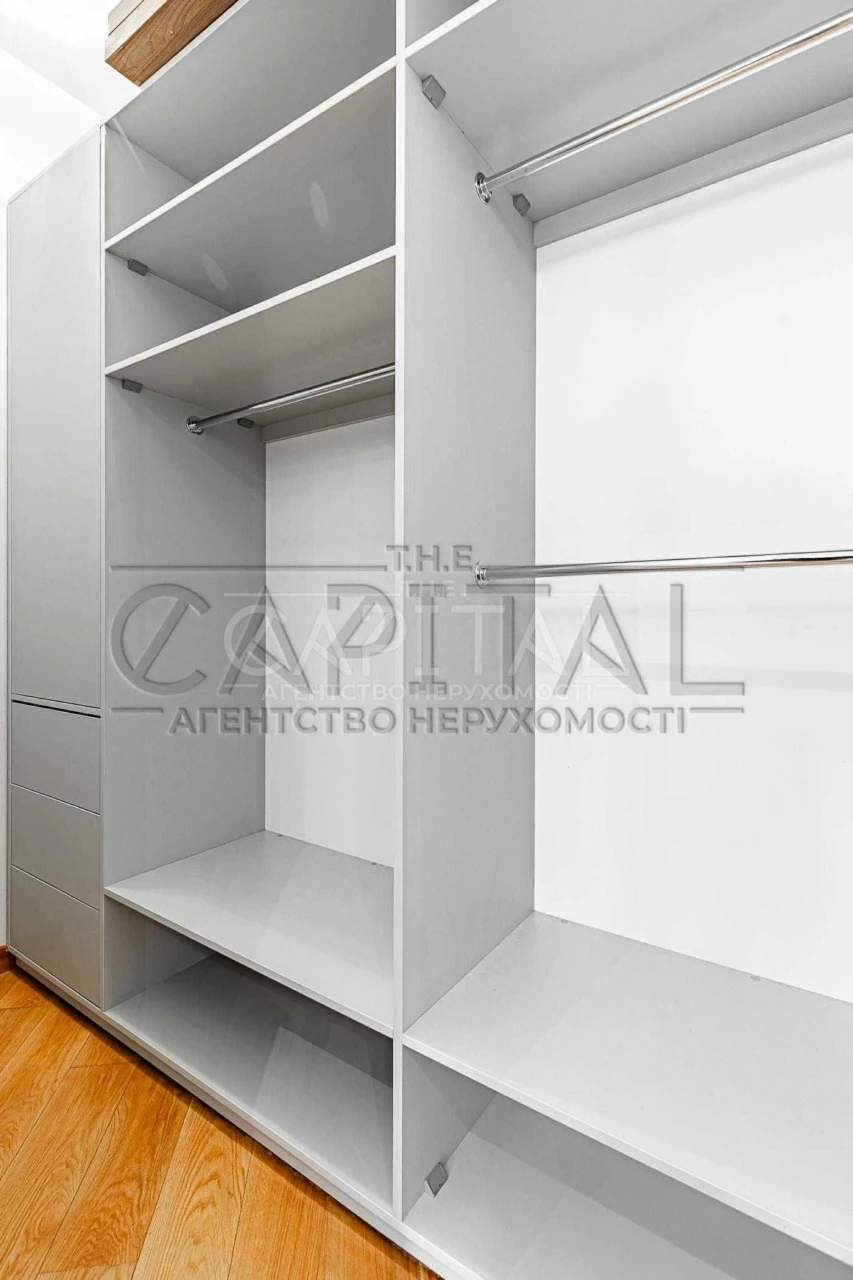 Sale / Apartment / 140 sq m / NovoPecherski Lipky Residential Complex / Pechersk