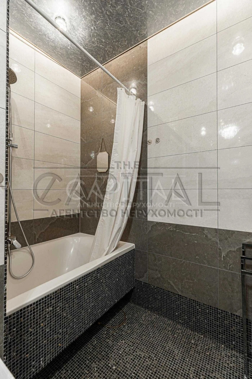 Sale / Apartment / 140 sq m / NovoPecherski Lipky Residential Complex / Pechersk