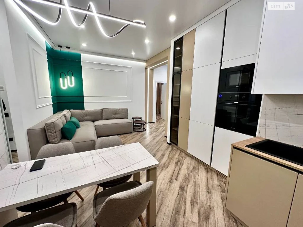 Sale of an Apartment on May 1st