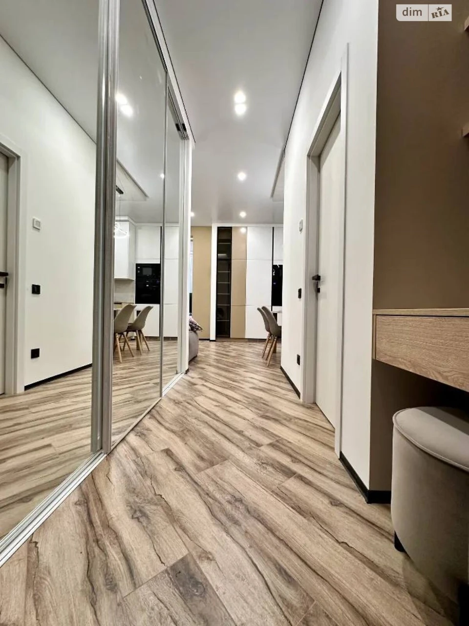 Sale of an Apartment on May 1st