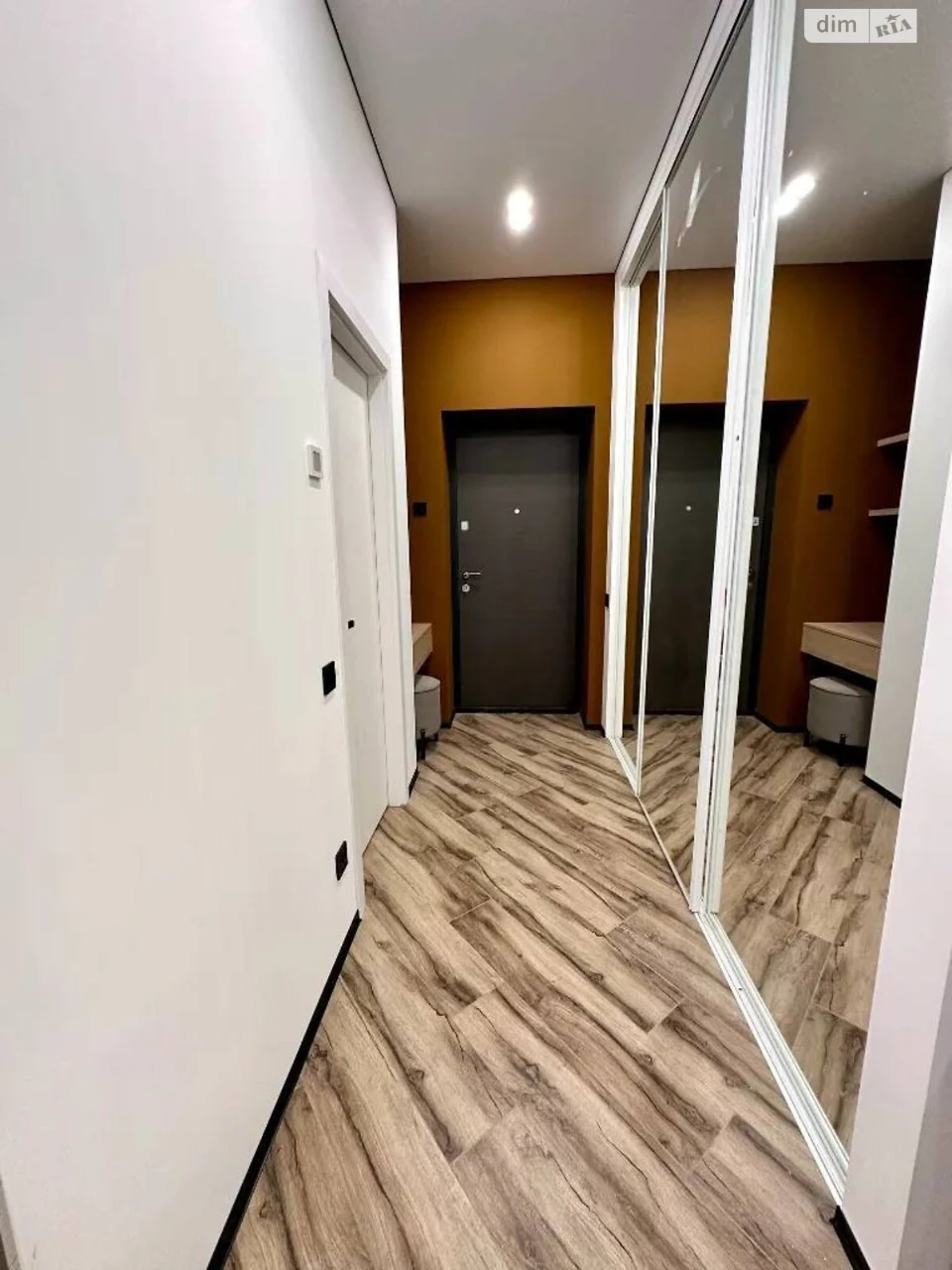 Sale of an Apartment on May 1st