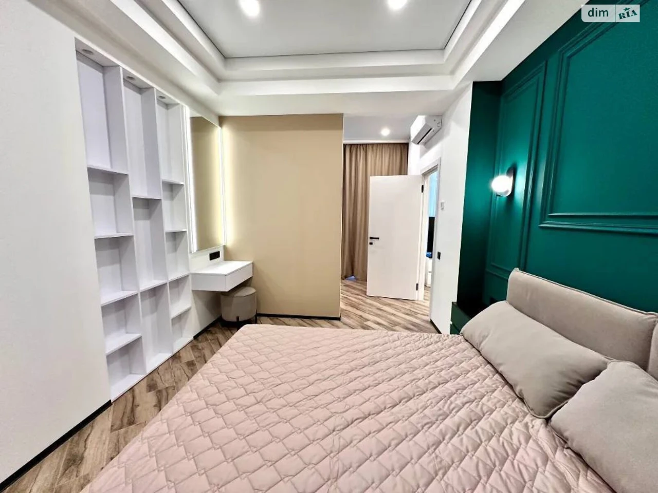 Sale of an Apartment on May 1st