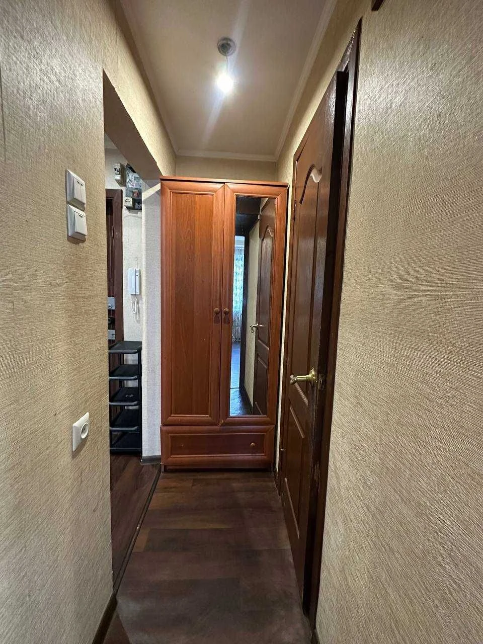 For Sale: 2-Room Apartment, Levoberezhnyi 2, Kruchelnitska Street