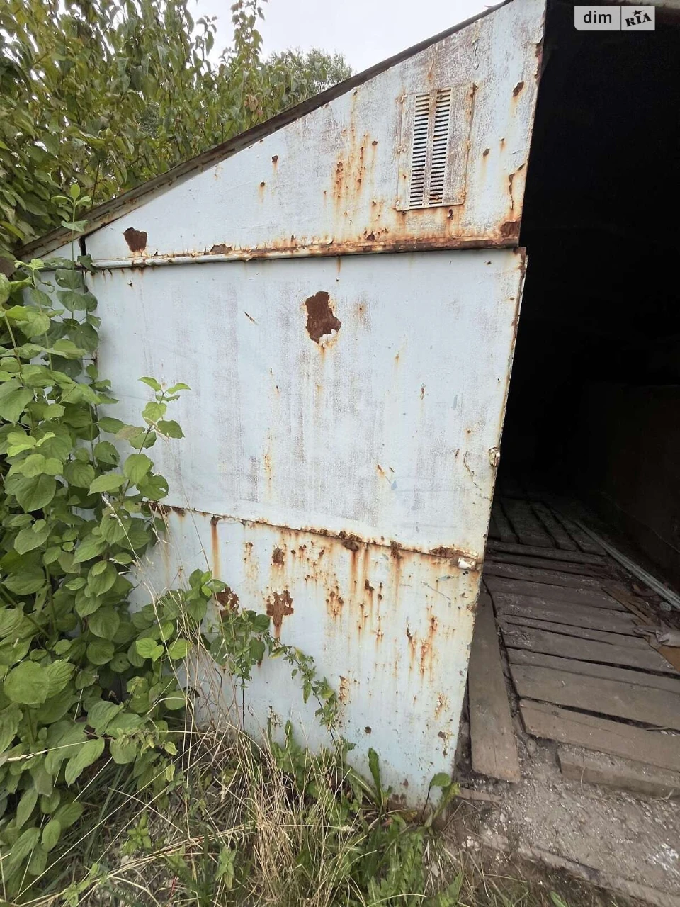 Продаж Місце в гаражному кооперативі Наукова