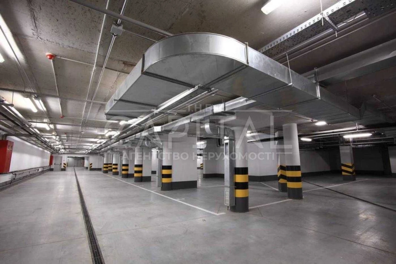 For Sale / Parking Space / 17.9 m2 / ЖК Новопечерські Липки / Pecher
