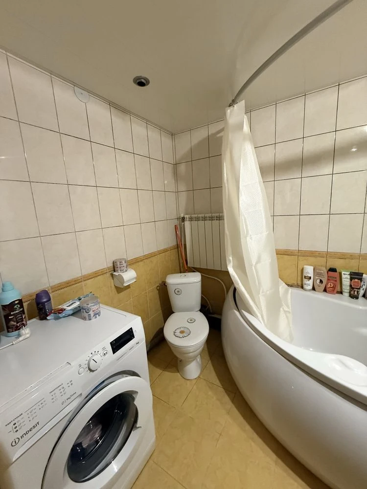 For Sale: House in Piddneprovsk