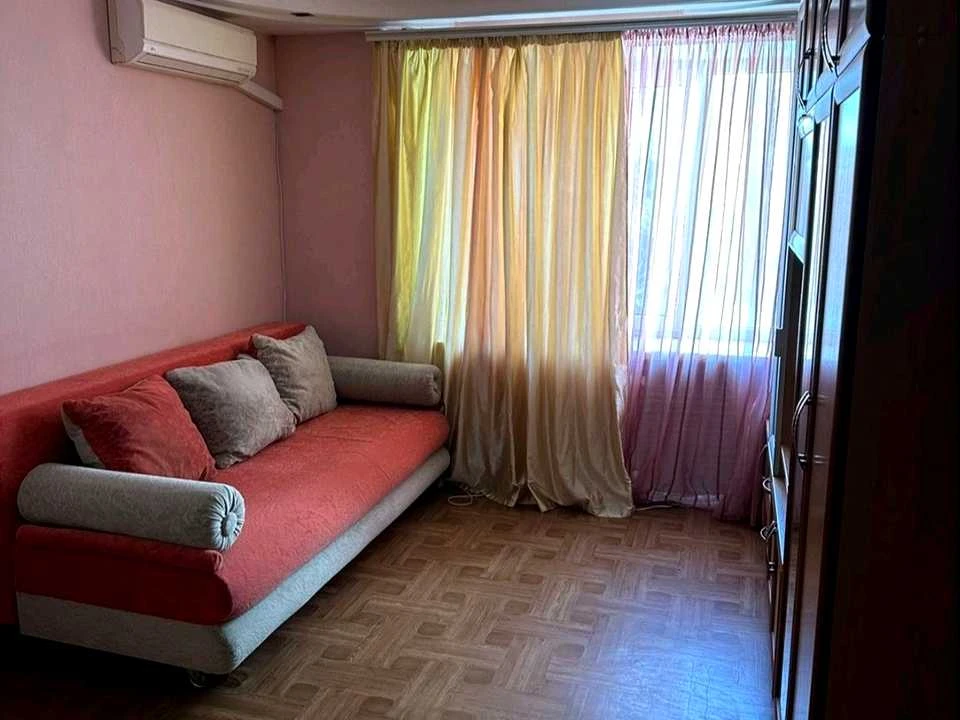 Apartment. Odessa, David Oistrach Street