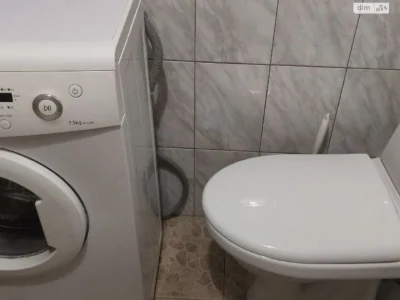 Apartment for Sale: One-Bedroom Apartment