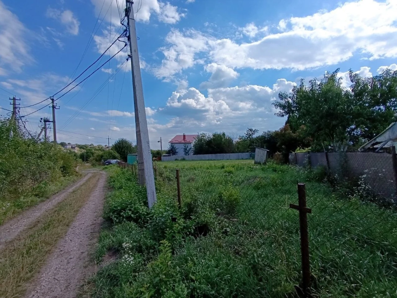 Продажа участка под жилую застройку в Дубове
