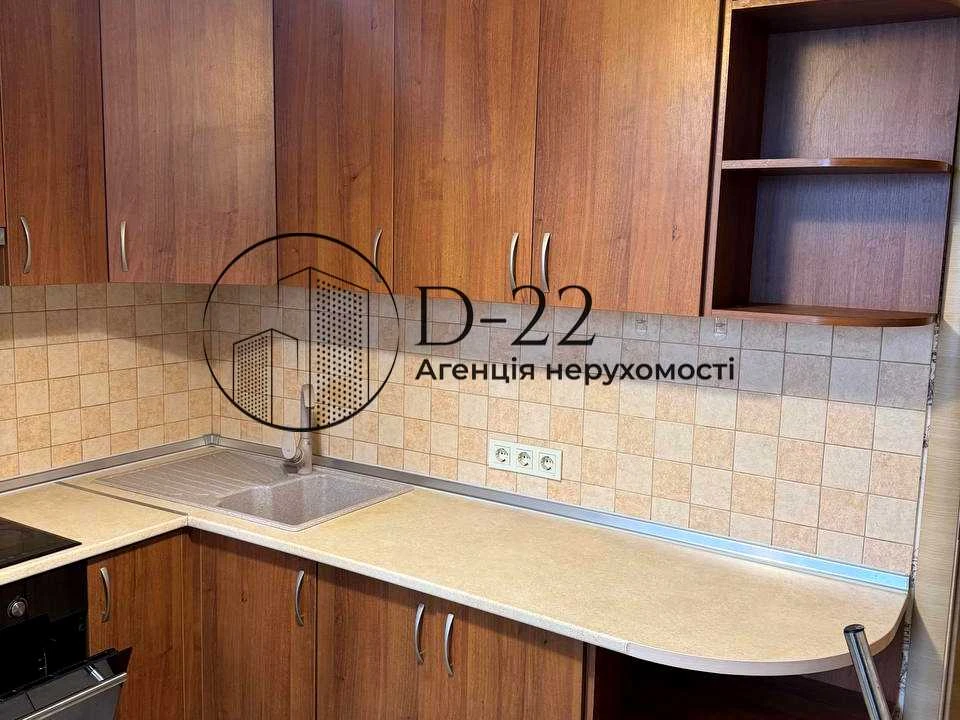 Квартира. Киев, Радужная ул.