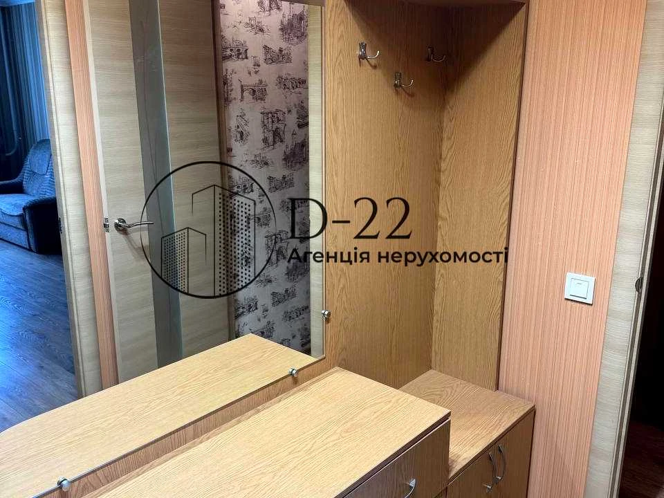 Квартира. Киев, Радужная ул.
