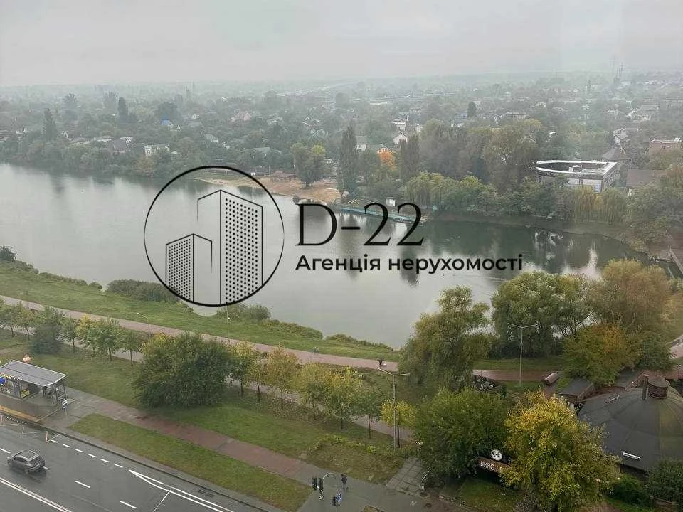 Квартира. Киев, Радужная ул.