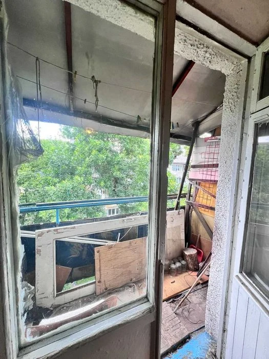 Продаж 2 к квартири поруч з парком