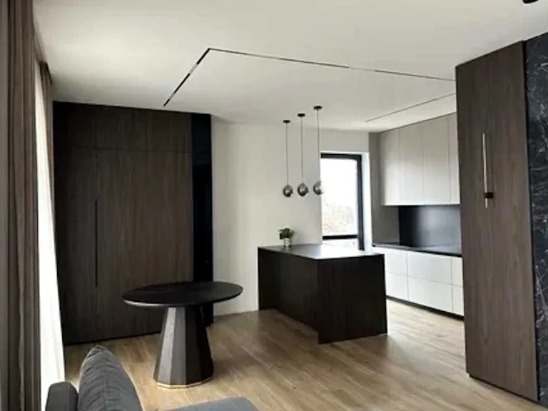 Apartment. Львів, Героїв Крут street.