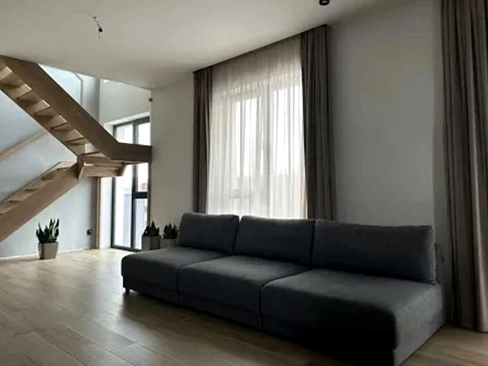 Apartment. Львів, Героїв Крут street.