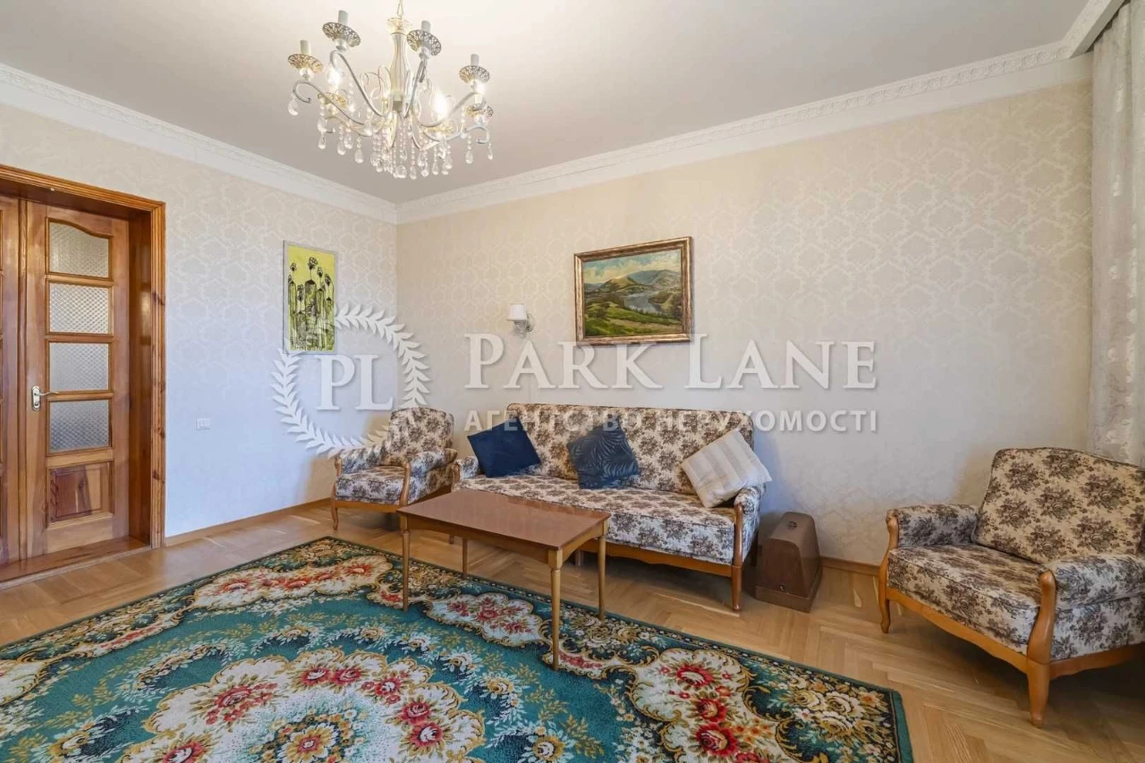 Продаж 4 кімнатної квартири вул. Джона Маккейна (Кудрі) 18/2