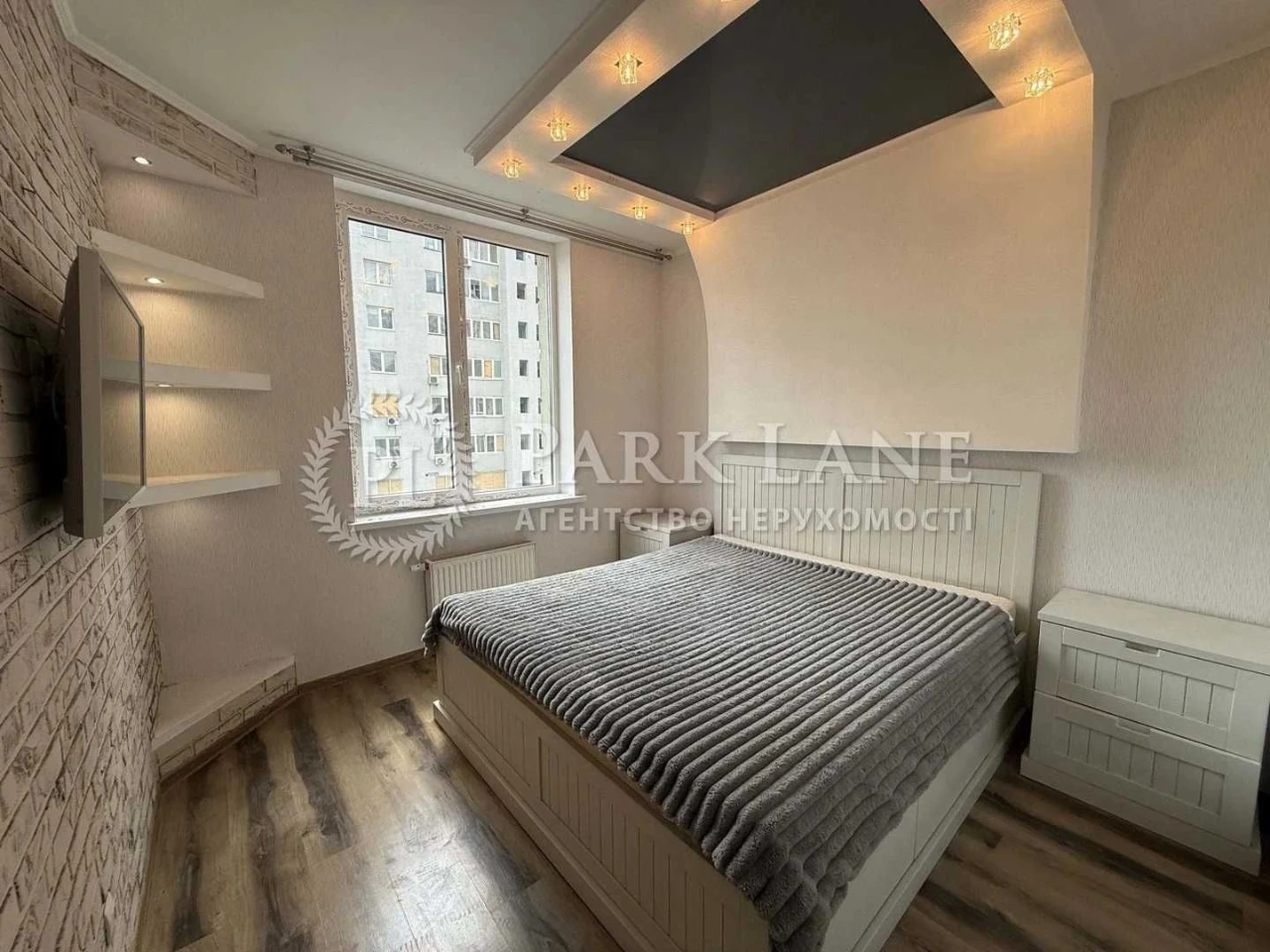 For Sale: 1-Bedroom Apartment, вул. Урлівська 23А, Осокорки River