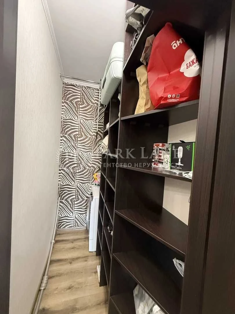 For Sale: 1-Bedroom Apartment, вул. Урлівська 23А, Осокорки River