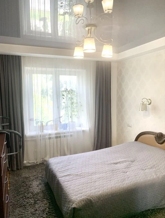 Без коммисии для покупателя!Продается 2 ком кв в Хортицком р