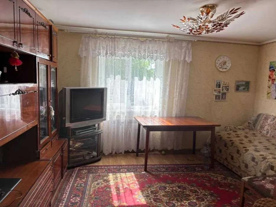 For Sale: Detached House in Ljubotin