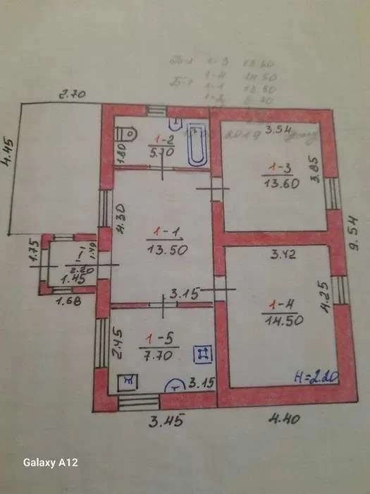 For Sale: Detached House in Ljubotin