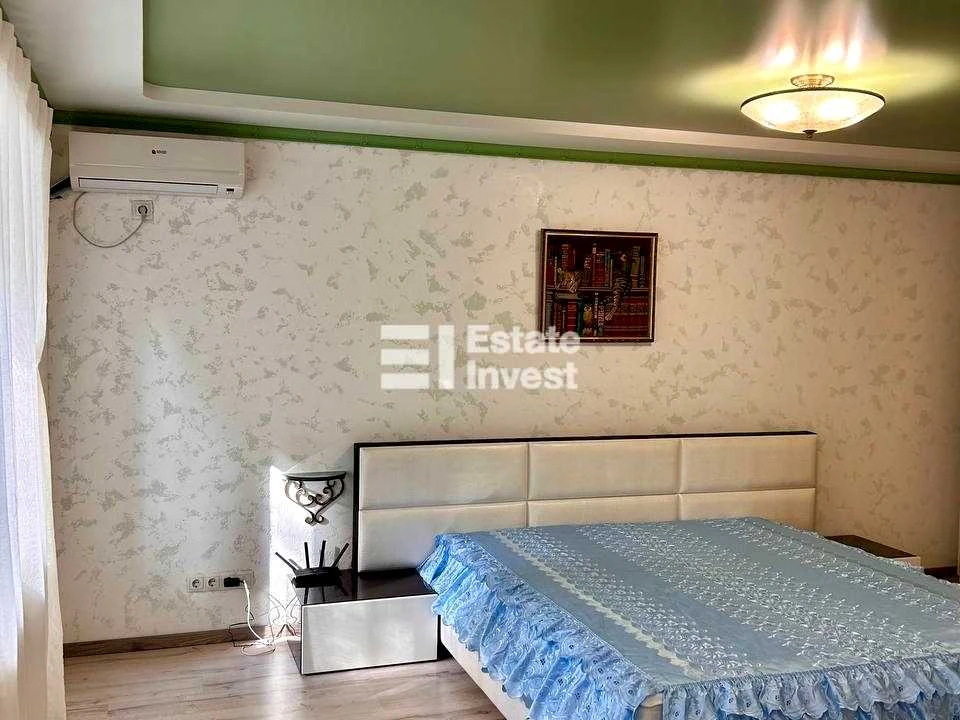 Apartment. Alexander Olesya Street, Kharkiv