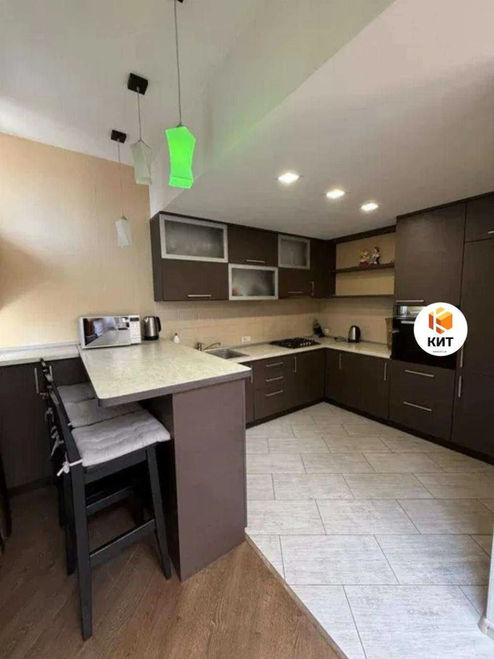 3 Bedroom, 107m2, Kyiv, Журавлевский ЖК, Новоолександрівська вул.